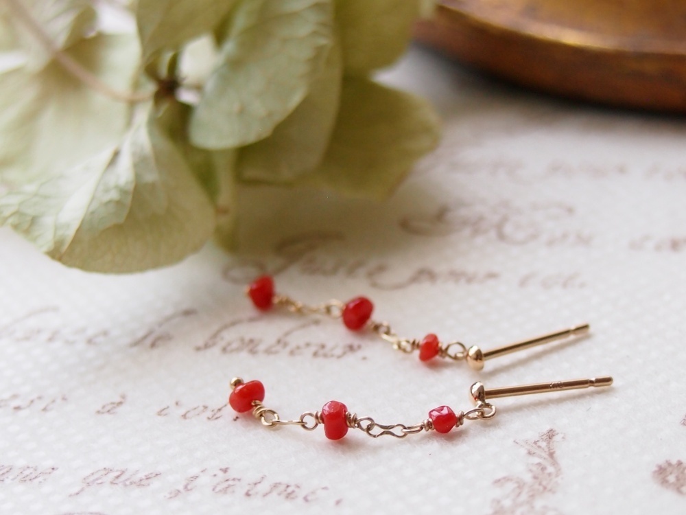 地中海珊瑚ピアス